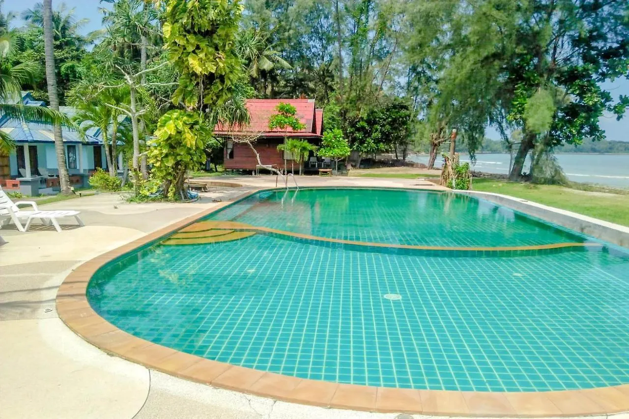 Отель Salatan Resort Ко-Ланта