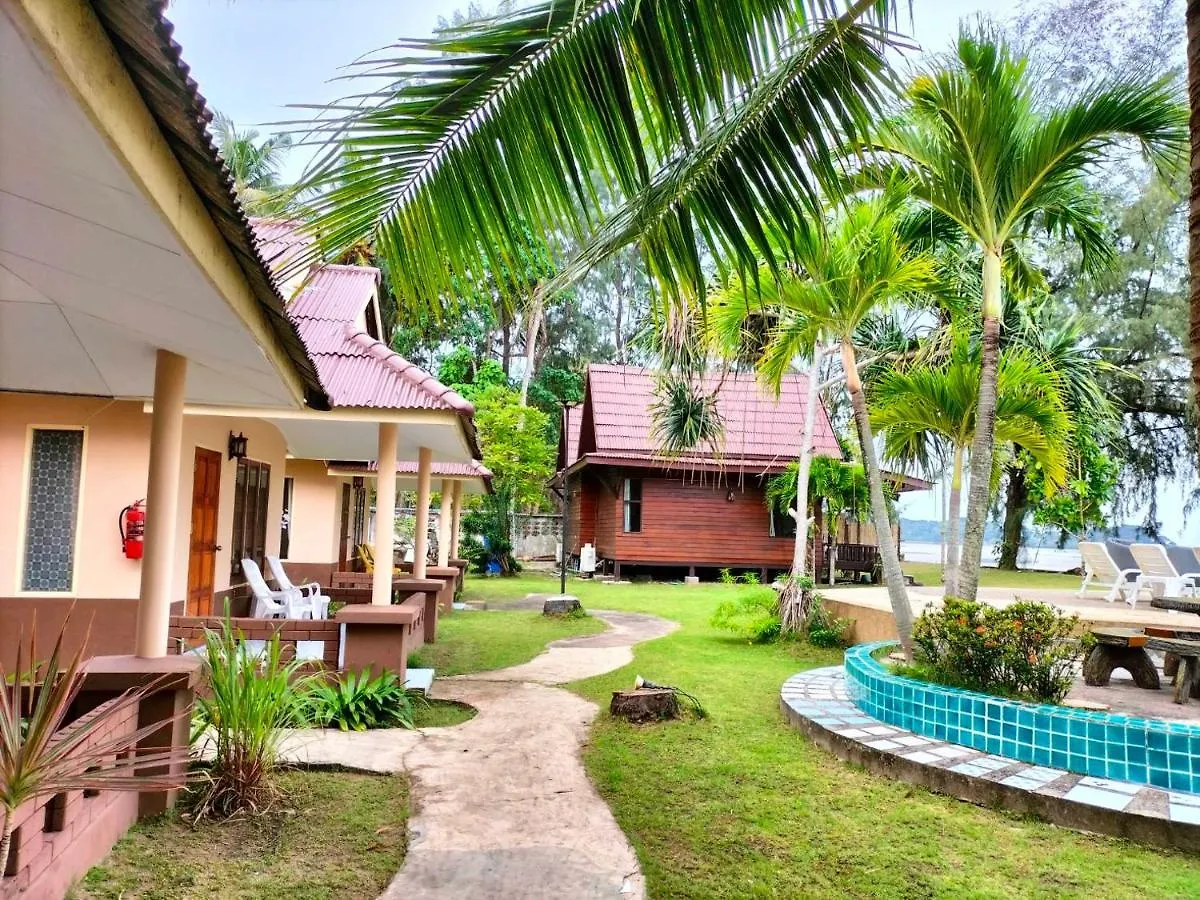 Salatan Resort Ко-Ланта 2*,